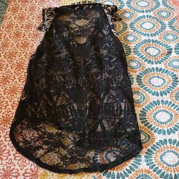 Fun top - Picture 2 of 5